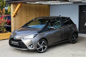 Toyota Yaris 1.5 Hybrid Selection e-CVT - 2