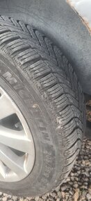 Predám sadu kolies 5×112 R16. Pneu 205/55 Zimné Michelin. - 2