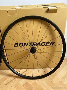 Kolesa na cestny bicykel (Bontrager Paradigm) - 2