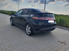 Predám Honda Civic 1.4 Sport - 2