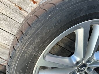 Audi Q7 SQ7 285/45R20 disky elektorny - 2