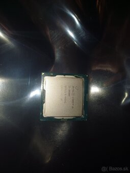 Predám procesor i5-9600k - 2