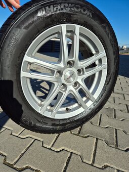 215/60 R16 zimna sada vw škoda audi seat - 2