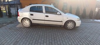 Opel astra - 2