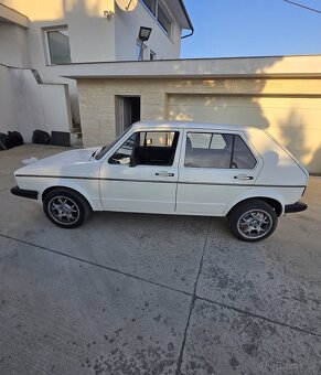 Volkswagen Golf mk1 - 2