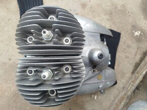 Jawa 354 motor - 2