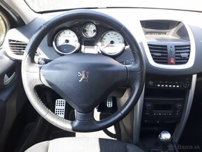 Rozpredám diely na Peugeot 207 - 2