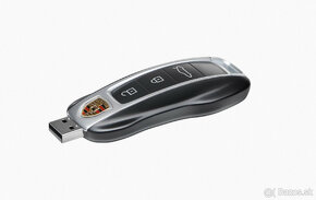 Porsche USB kľúč 32 GB v tvare kľúča od auta - 2