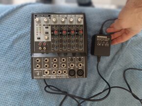 Mix Behringer - 2