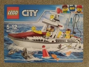 LEGO CITY Sport Fishing Boat - neotvorené - 2