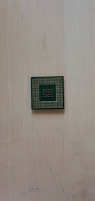 Procesor Intel Pentium 4 - 2