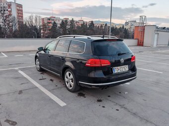 Passat 2.0TDI 125kw DSG Highline - 2