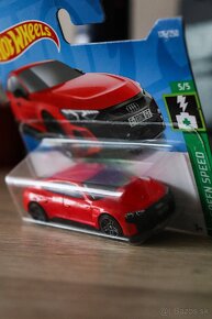 Hotwheels Audi E-tron GT - 2