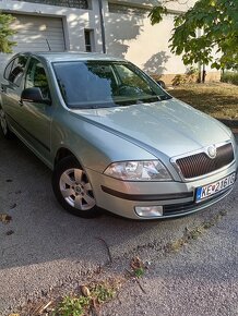 ŠKODA OCTAVIA  TOUR 1,6 BENZ.75KW.R2012 KUP.NA SLOV.STK 2026 - 2