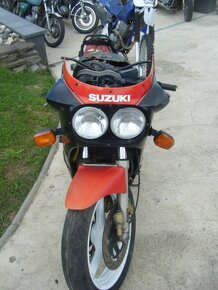 suzki gsxr 1100 - 2