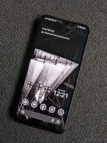 Xiaomi Mi9 - Android 14 - nová batéria - SD855 - 6/64GB - 2