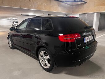 Audi a3 1.6 i - 2