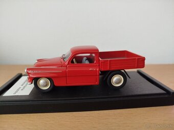 Predám modely aut škoda 1:43 Knopp. - 2