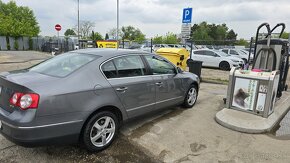 Volkswagen passat b6 - 2