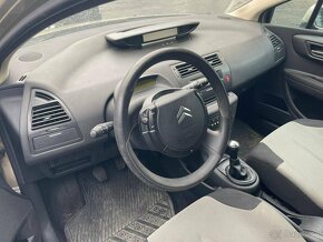 Rozpredám na náhradné diely Citroen C4 I 1.6 NFU - 2