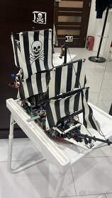 LEGO - PIRATES 6286 SKULL”s EYE SCHOONER 1993 - 2