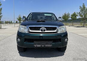 TOYOTA HILUX 3.0D-4D A/T - PREDAJ AJ NA SPLÁTKY - 2