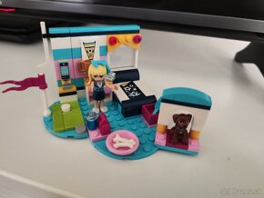 Lego Friends, Monster High - 2