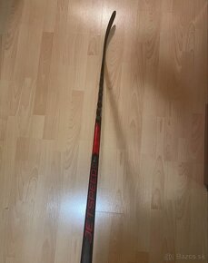 Predám hokejku CCM Jetspeed Ft7 Pro, 95 flex p29 ľavačka - 2