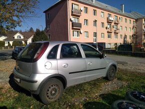 Opel corsa 1,2 59kw benzín - 2