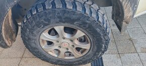 Predam pneumatiky 245/75 R16 - 2