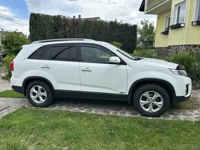 KIA SORENTO, 2.2CRDI, 4WD, 7miestne - 2