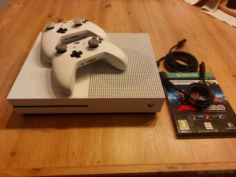 Xbox one s - 2