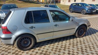 Volkswagen golf - 2