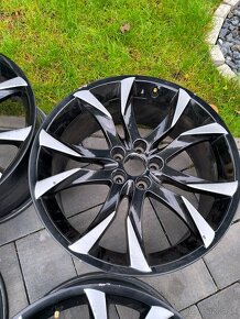 5x108 R19 Peugeot alu disky - 2