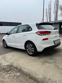 HYUNDAI i30 Go 1,4  74kw (odpočet Dph) - 2