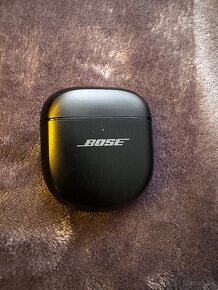 BOSE QuietComfort Ultra Earbuds čierne - 2