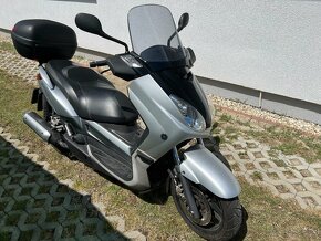 Predam Yamaha Xmax 250 - 2