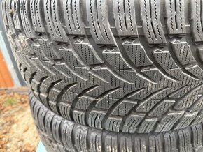 275/40r21 Nokian SUV4 zimné pneu - 2