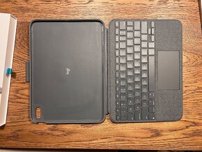 Logitech COMBO TOUCH pre iPad ( 10. gen.) - šedá - US - 2