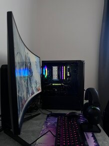 Herný počítač s komplet príslušenstvom RAZER+ 200 Hz Monitor - 2