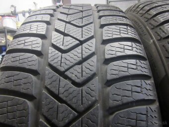 Zimné pneumatiky 225/40R19 PIRELLI - 2