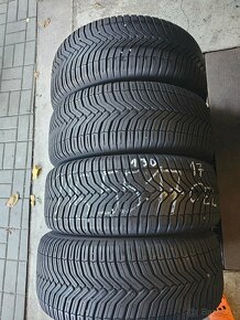 Pneumatiky 215 55 17 celoročne Zn.michelin - 2