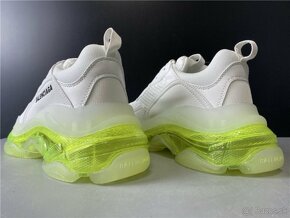 Balenciaga Triple S Clear Sole White/Green - 2