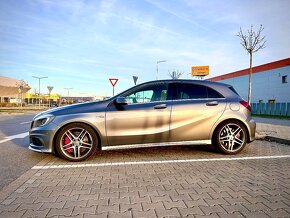 MERCEDES BENZ A TRIEDA 45 AMG 4x4 - 2