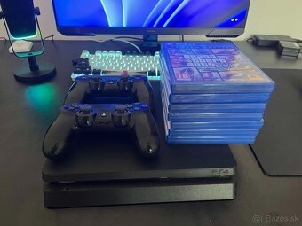 PS4 slim - 2