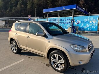 PREDÁM TOYTA RAV4 4X4   2.2 Diesel - 2