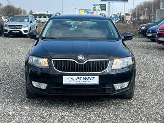 Škoda Octavia Combi 2,0TDI DSG Elegance - 2