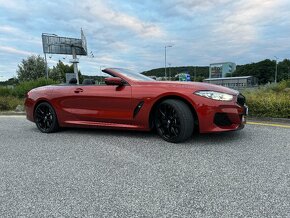 BMW M8  Cabrio xDrive swarovski edícia - 2