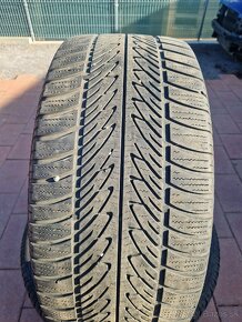 Goodyear ultragrip 8  285/45r20 sada zimna - 2