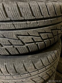 235/60R18 zimne - 2